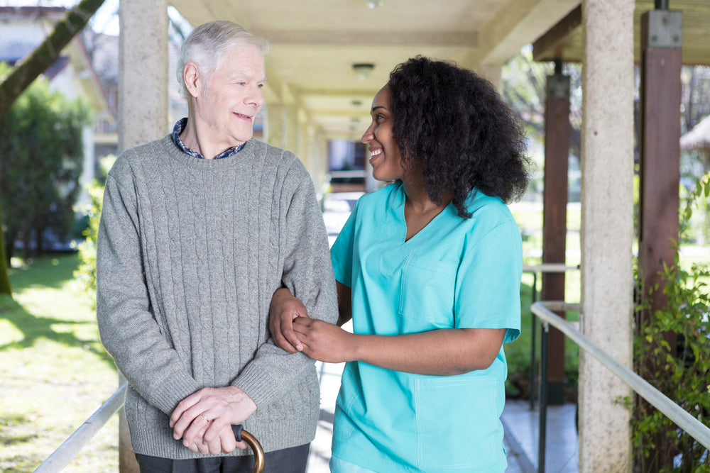 8 Ways Adaptive Clothing Benefits Both Patients and Caregivers
