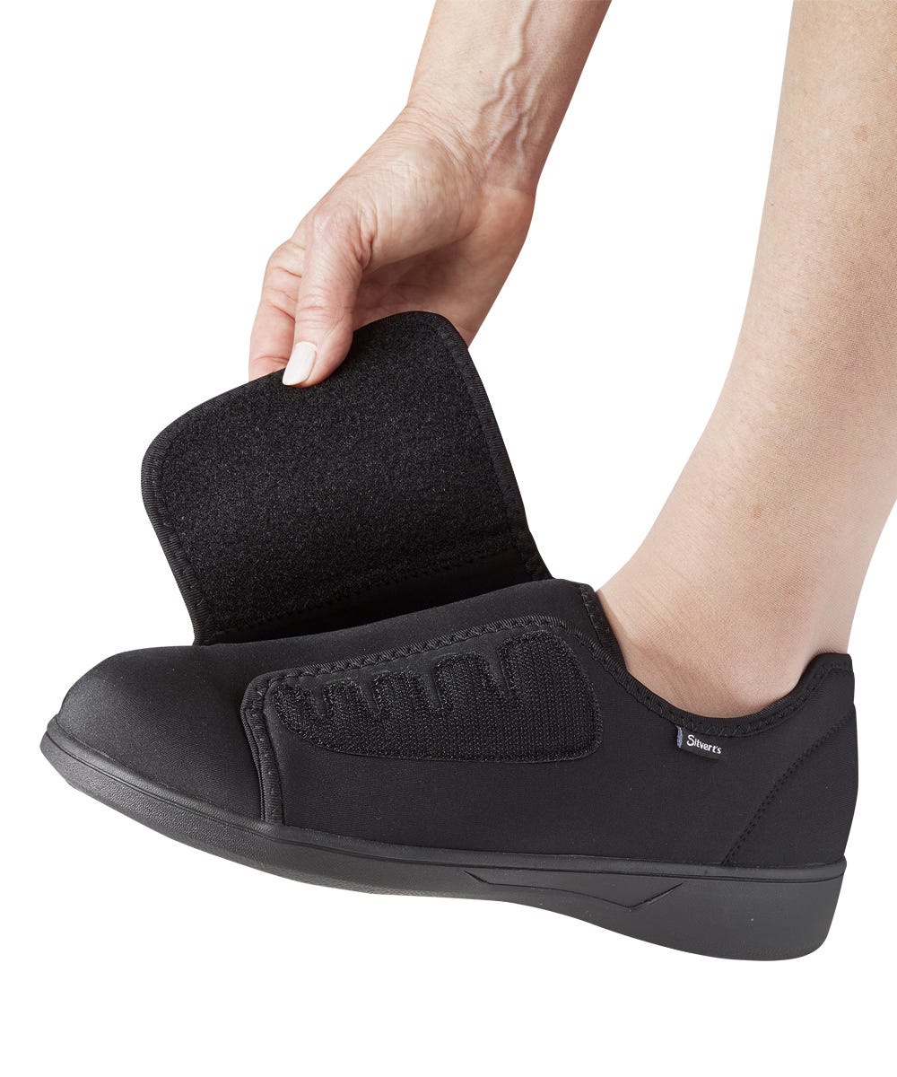 Women’s Protective Shoes with Easy Closures – Adjustable Fit (Regular to Extra Wide)