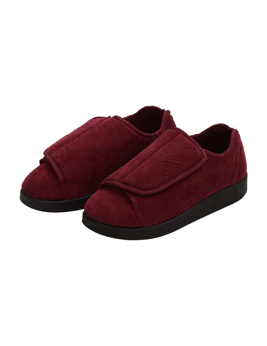 Women’s Slippers with Easy Closures – Adjustable Fit (Regular to Extra Wide)