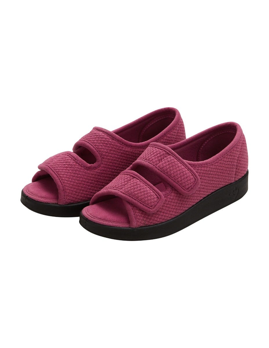 Women’s Easy-Close Sandals – Adjustable Fit (Regular to Extra Wide)