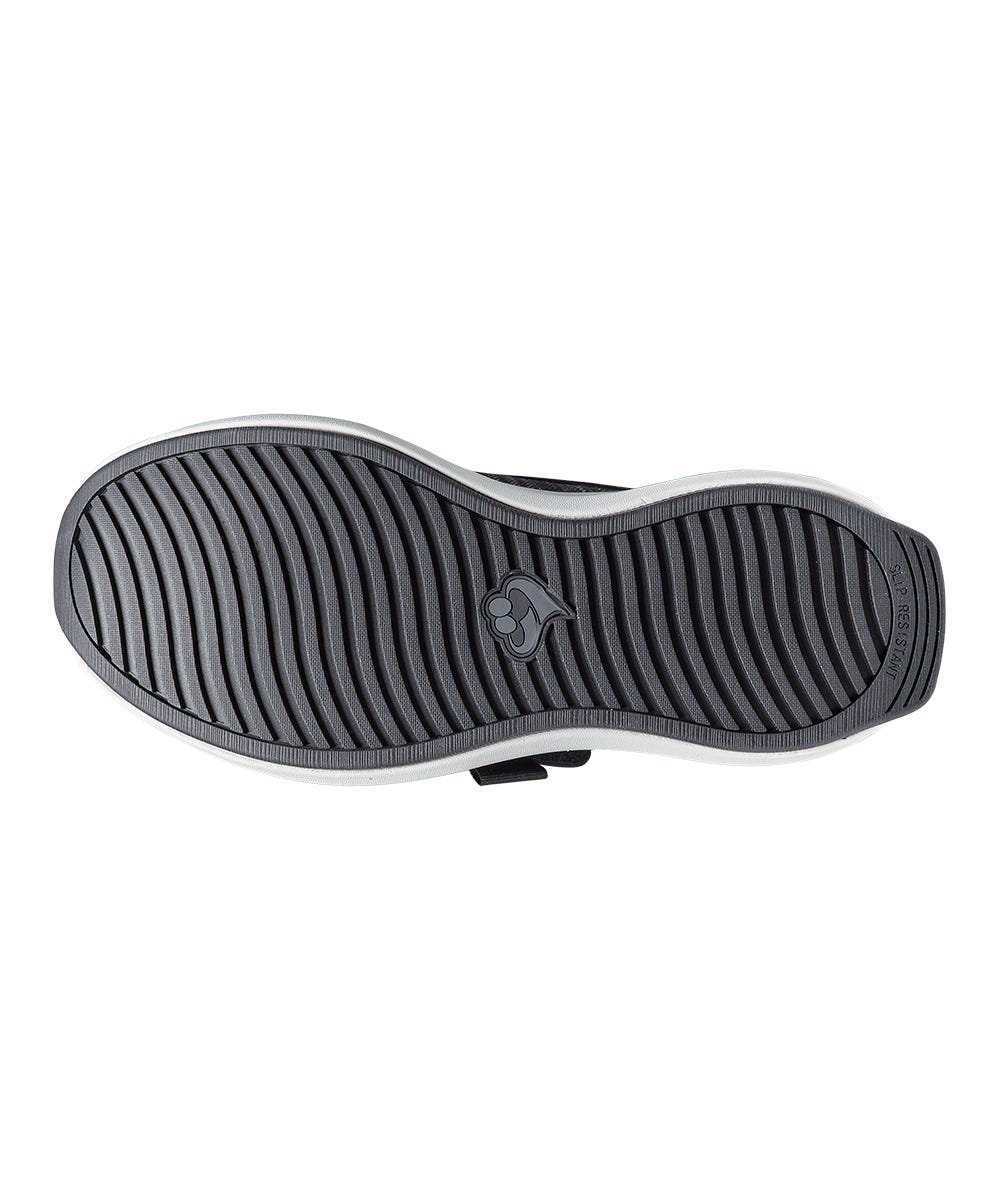 Women’s Comfort Shoes with Easy Closures – Adjustable Fit (Regular to Extra Wide)