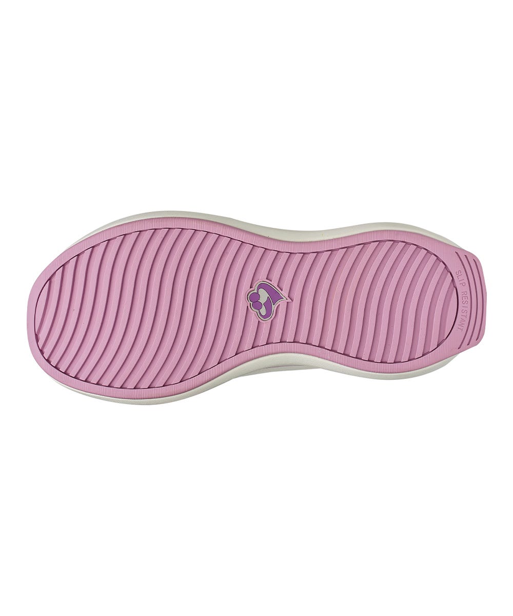 Women’s Slip-On Sneakers – Adjustable Fit (Regular to Extra Wide)