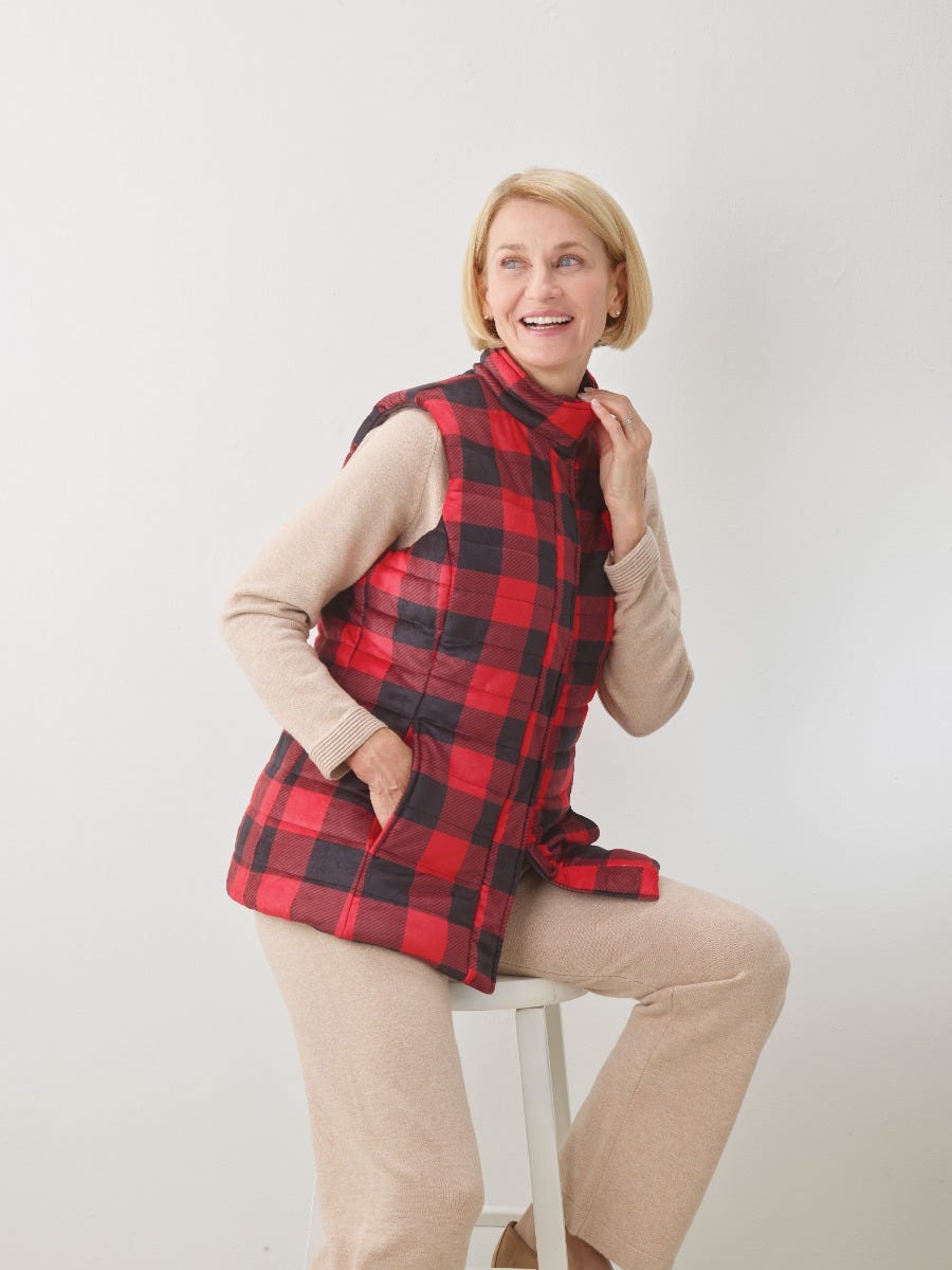 Women's Reversible Magnetic Snap Front Puffer Vest